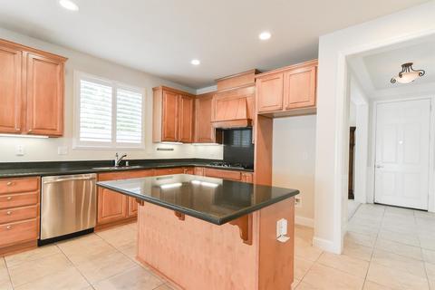 2358 Shadow Berry Dr, Manteca, CA 95336 photo 12