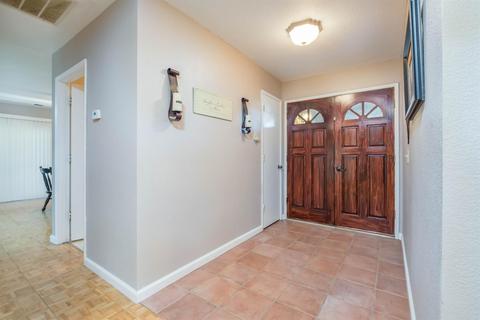 1840 Sugar Maple Way, Hughson, CA 95326 photo 6