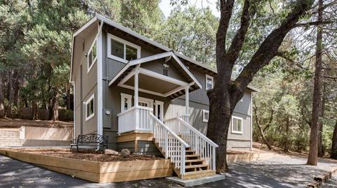 22135 Thunderbolt Dr, Sonora, CA 95370 photo 2