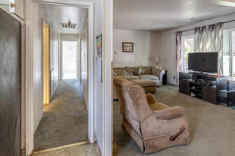 1624 Cameo Way, Modesto, CA 95350 photo 9
