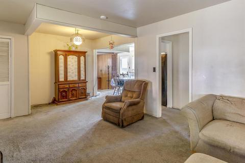 1624 Cameo Way, Modesto, CA 95350 photo 8
