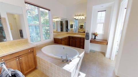 2033 Fairway Oaks Dr, Ripon, CA 95366 photo 21