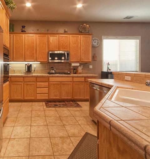 3140 Elyse Ct, Modesto, CA 95355 photo 9