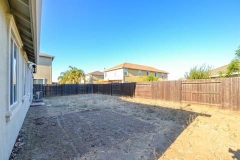 354 Anemone Ct, Patterson, CA 95363 photo 32