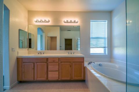 354 Anemone Ct, Patterson, CA 95363 photo 24