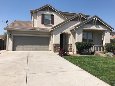 1233 N Acacia Ave, Ripon, CA 95366 photo 2