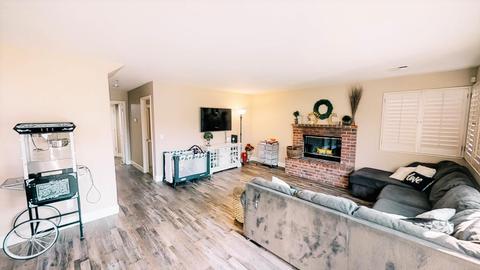 1566 E D St, Oakdale, CA 95361 photo 9