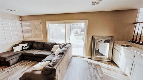 1566 E D St, Oakdale, CA 95361 photo 10