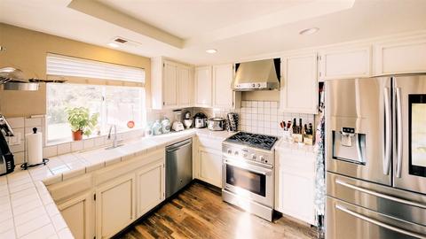 1566 E D St, Oakdale, CA 95361 photo 6