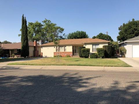 111 S 7th St, Patterson, CA 95363 photo 1