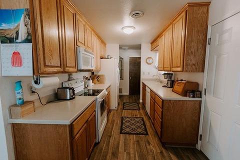 1652 David Dr, Escalon, CA 95320 photo 6