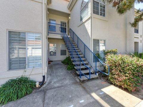 306 Beachcomber Dr, Rocklin, CA 95677 photo 1