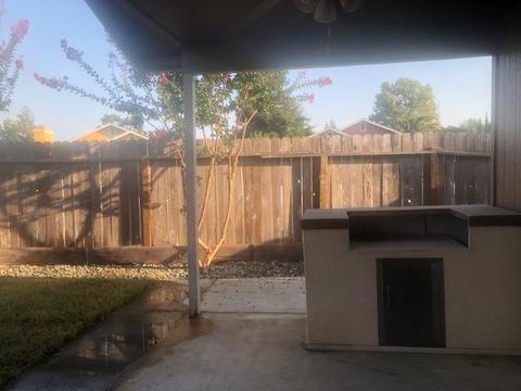 152 4th Ave, Galt, CA 95632 photo 4