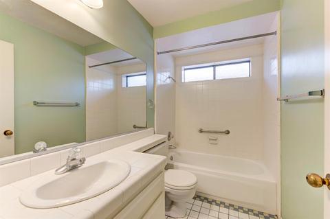 211 El Cajon Ave, Davis, CA 95616 photo 18