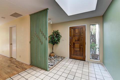 211 El Cajon Ave, Davis, CA 95616 photo 4