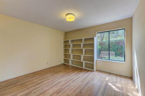 211 El Cajon Ave, Davis, CA 95616 photo 16