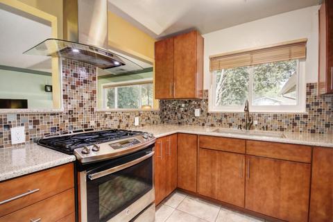 1708 Baywood Ln, Davis, CA 95618 photo 11