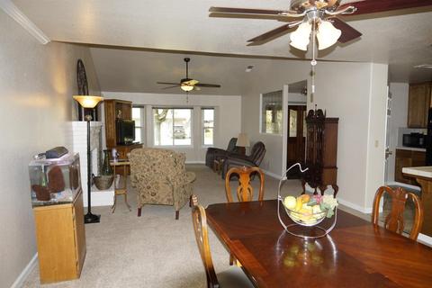 1920 Castleview Dr, Turlock, CA 95382 photo 11