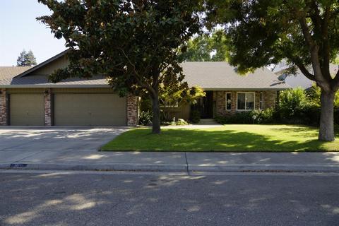 1920 Castleview Dr, Turlock, CA 95382 photo 1