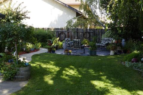 1920 Castleview Dr, Turlock, CA 95382 photo 7
