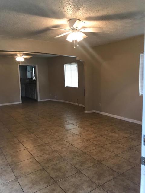 129 Roselawn Ave, Modesto, CA 95351 photo 2