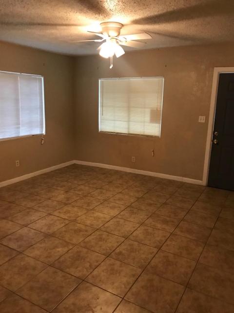 129 Roselawn Ave, Modesto, CA 95351 photo 4