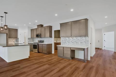 586 Ventana Ave, Tracy, CA 95376 photo 16