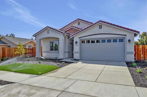 586 Ventana Ave, Tracy, CA 95376 photo 2