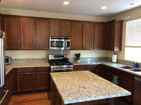 667 Town Sq, Lathrop, CA 95330 photo 3