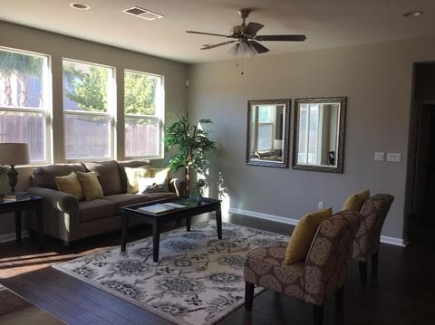 1418 Berrendas St, Patterson, CA 95363 photo 3