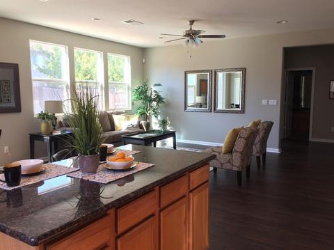 1418 Berrendas St, Patterson, CA 95363 photo 9