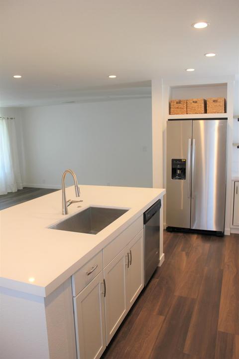 3327 Lord Ave, Modesto, CA 95350 photo 4