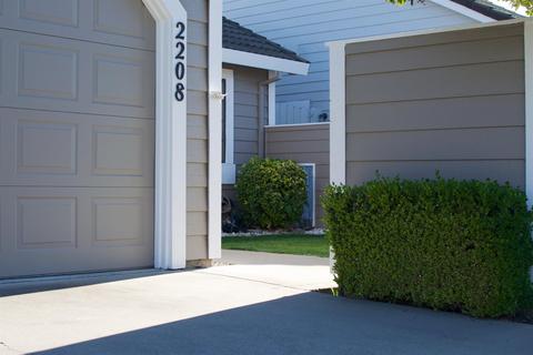 2208 Camborne Dr, Modesto, CA 95356 photo 11