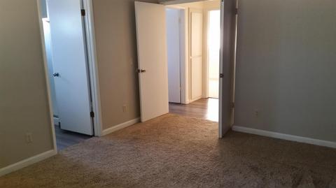 1101 Higgins Ct, Modesto, CA 95358 photo 4