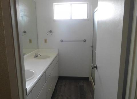 1101 Higgins Ct, Modesto, CA 95358 photo 5