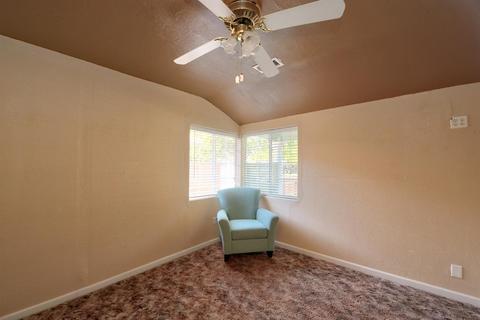 413 S 3rd St, Patterson, CA 95363 photo 6