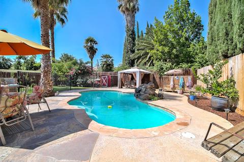 1981 Earl Way, Tracy, CA 95376 photo 2