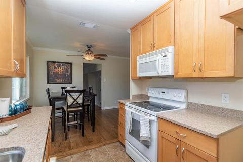 5610 Gibbons Dr, Carmichael, CA 95608 photo 9