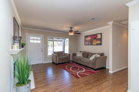 5610 Gibbons Dr, Carmichael, CA 95608 photo 4