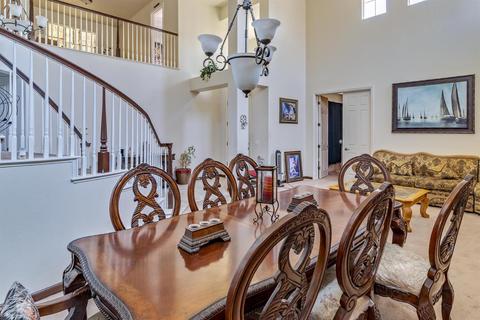 1349 Thoroughbred St, Patterson, CA 95363 photo 6