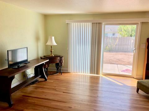 225 Flores, Manteca, CA 95336 photo 7