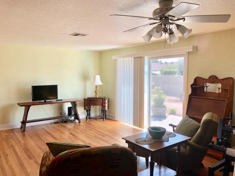 225 Flores, Manteca, CA 95336 photo 6
