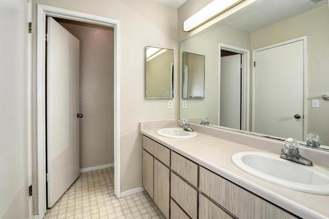 2719 Lillard Dr, Davis, CA 95618 photo 8