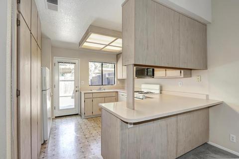 2719 Lillard Dr, Davis, CA 95618 photo 6