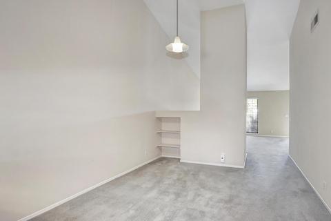 2719 Lillard Dr, Davis, CA 95618 photo 2