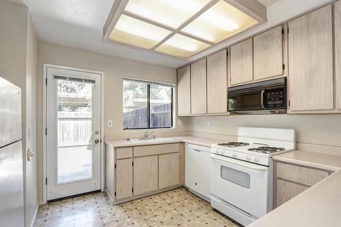 2719 Lillard Dr, Davis, CA 95618 photo 5