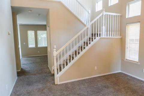 88 Primrose Ct, Tracy, CA 95376 photo 2
