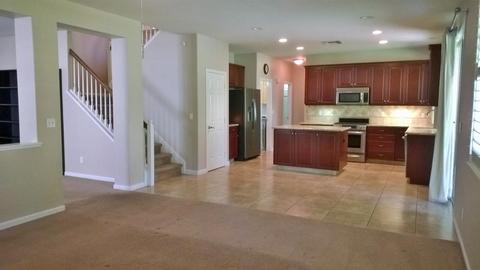 2357 Meadowbrook Dr, Lodi, CA 95242 photo 5