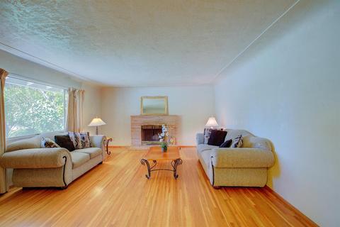 610 College Ave, Modesto, CA 95350 photo 3