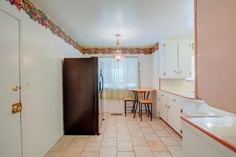 610 College Ave, Modesto, CA 95350 photo 9